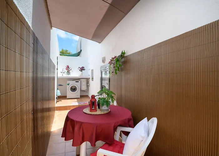 Bella Vista - Paris * Puerto del Carmen (Lanzarote)